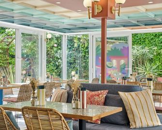 Hotel Chromatics by HappyCulture - ליון - מסעדה