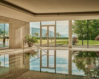 Falkensteiner Schlosshotel Velden - Velden am Wörthersee - בריכה