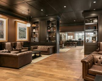 Embassy Suites by Hilton Berkeley Heights - Berkeley Heights - Lounge