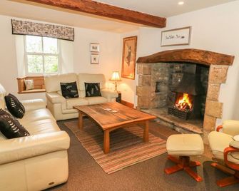 Bay Horse Cottage - Skipton - Living room