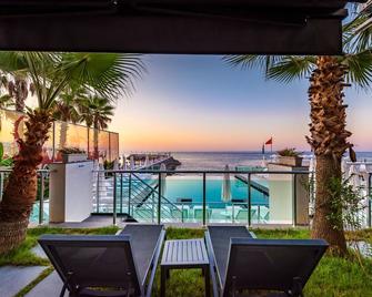 White City Resort Hotel - Alanya - Balcony