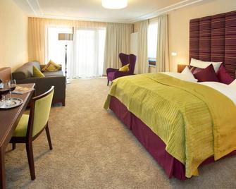 Der Eisvogel - Wellness- & Genusshotel - Neustadt an der Donau - Schlafzimmer