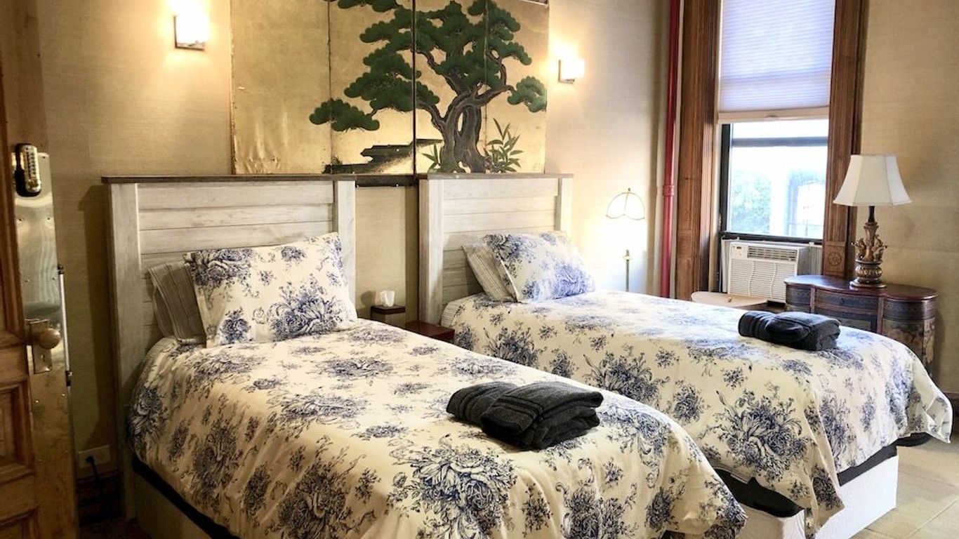 Northern Lights Mansion