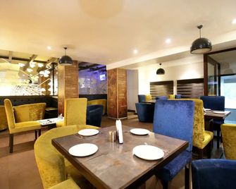 Hotel Punnu International - Amritsar - Restaurante