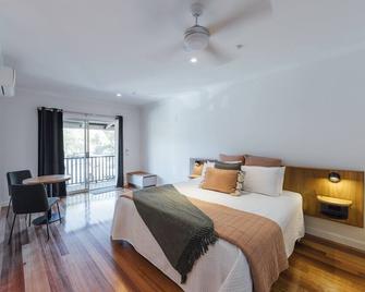 Eleven - Daylesford - Bedroom