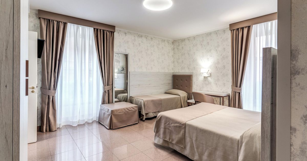 Hotel Milo £59. Rome Hotel Deals & Reviews - KAYAK