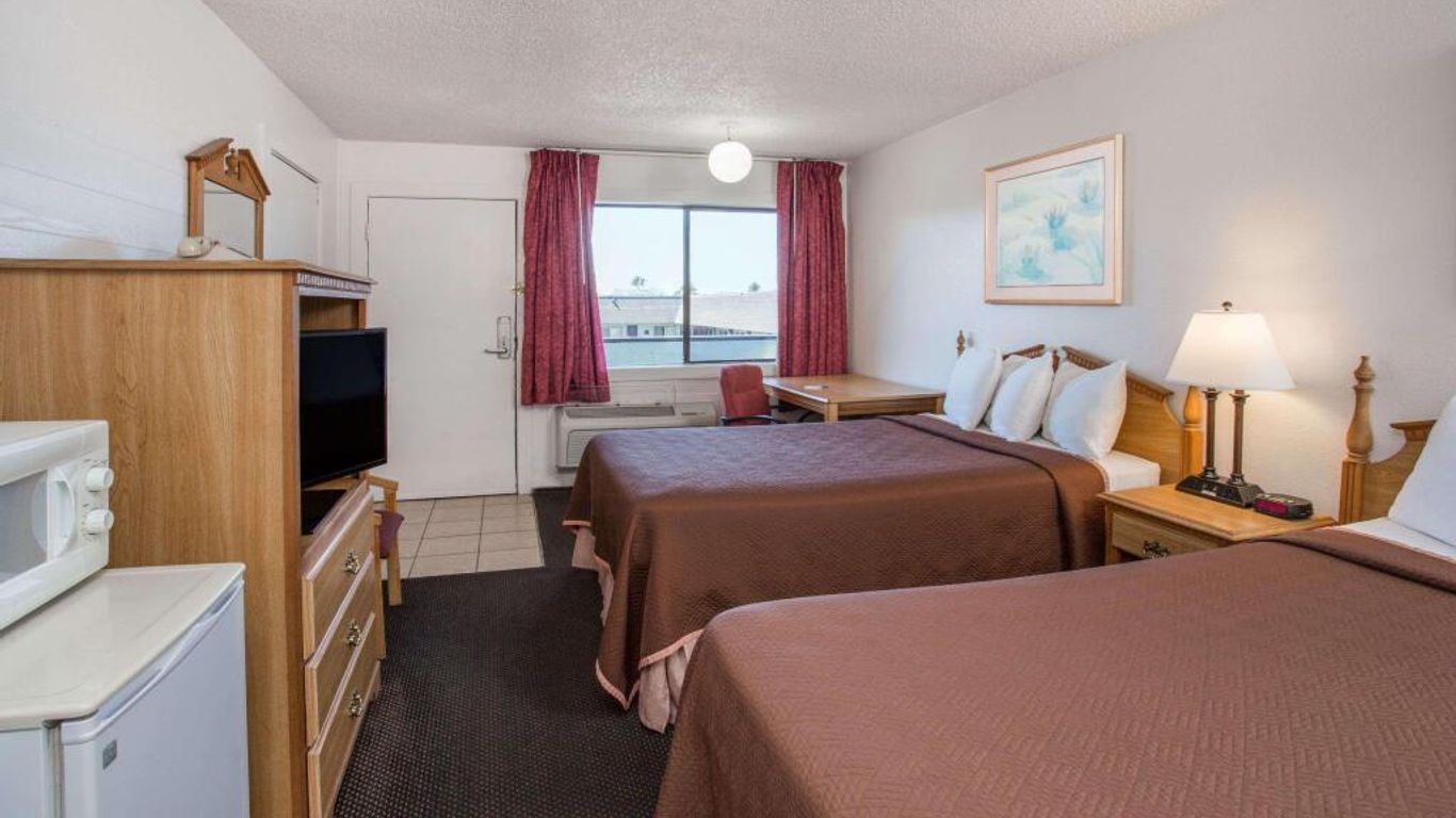 布拉格堡旅遊賓館 - 布雷格堡