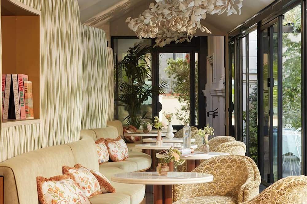 لو سانك بارتيكولير