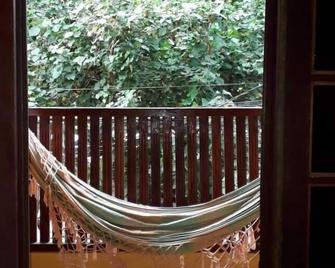 Paz e Amor Suite - Vila do Abraao - Balcón