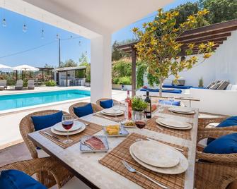 Fabulous house in Rural Andalucia for serious R&R - Loja - Restaurant