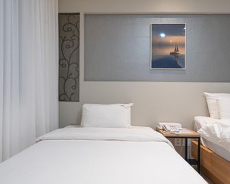 커브호텔 익산점 - 익산 - 해변