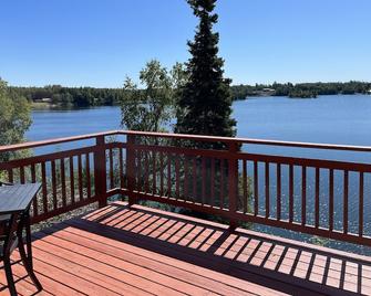 Log cabin in Kenai Alaska. - Nikiski - Balcony