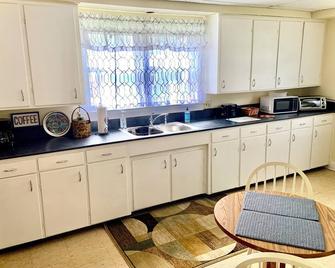 1-bedroom apartment near hospital and Erie Canal - Medina - Kitchen