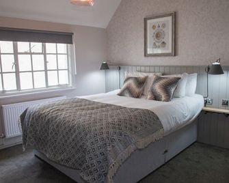 The Kings Arms Hotel - Malmesbury - Ložnice