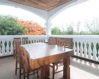 RedDoorz at Casa Rafaelle Transient Ilocos Sur - San Vicente - Balkon