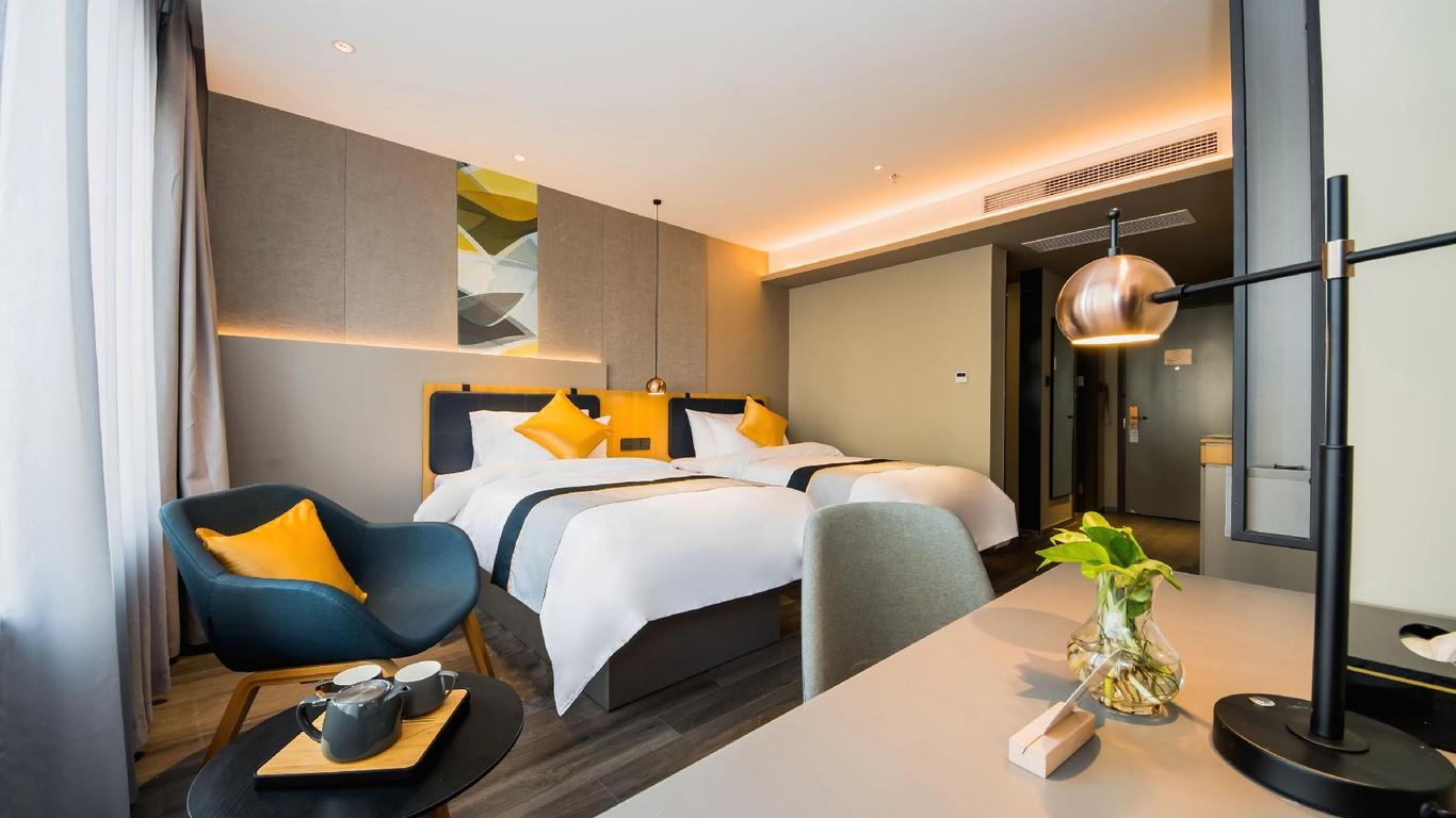 Home Inn Style Shanghai Lujiazui Software Park Lancun Road Metro Station
