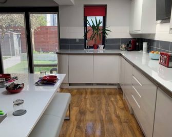 Delightful Luxury Bath & Breakfast 3 - Brighton - Phòng bếp