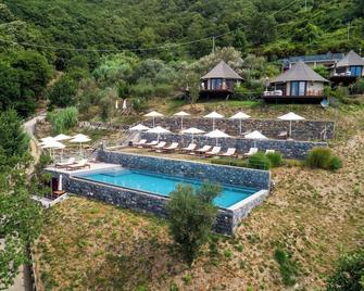 Sesta Terra Natural Resort - Framura - Pool