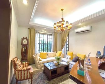 Laurel Heritage Resort and Spa - Santo Tomas - Sala de estar