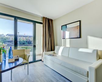 Parc Hotel - Peschiera del Garda - Wohnzimmer
