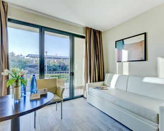 Parc Hotel - Peschiera del Garda - Wohnzimmer