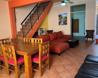 Casa de los Sueños - Mazatlán - Comedor