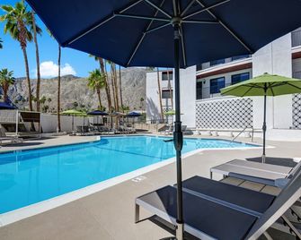 The Dunes Hotel (Palm Springs) - Palm Springs - Pool