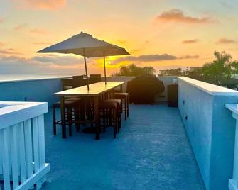 Blue Whale Inn San Clemente Retreat Unit E - San Clemente - Balkon