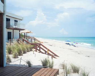 Melbourne Beach Resort & Surf Club - Melbourne Beach - Beach