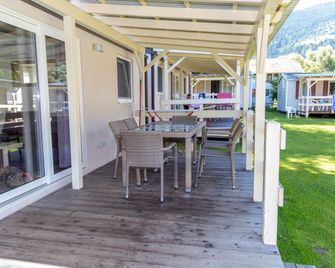 Mobile Home Bodensdorf near Gerlitzen Ski Area - Bodensdorf - Balcone