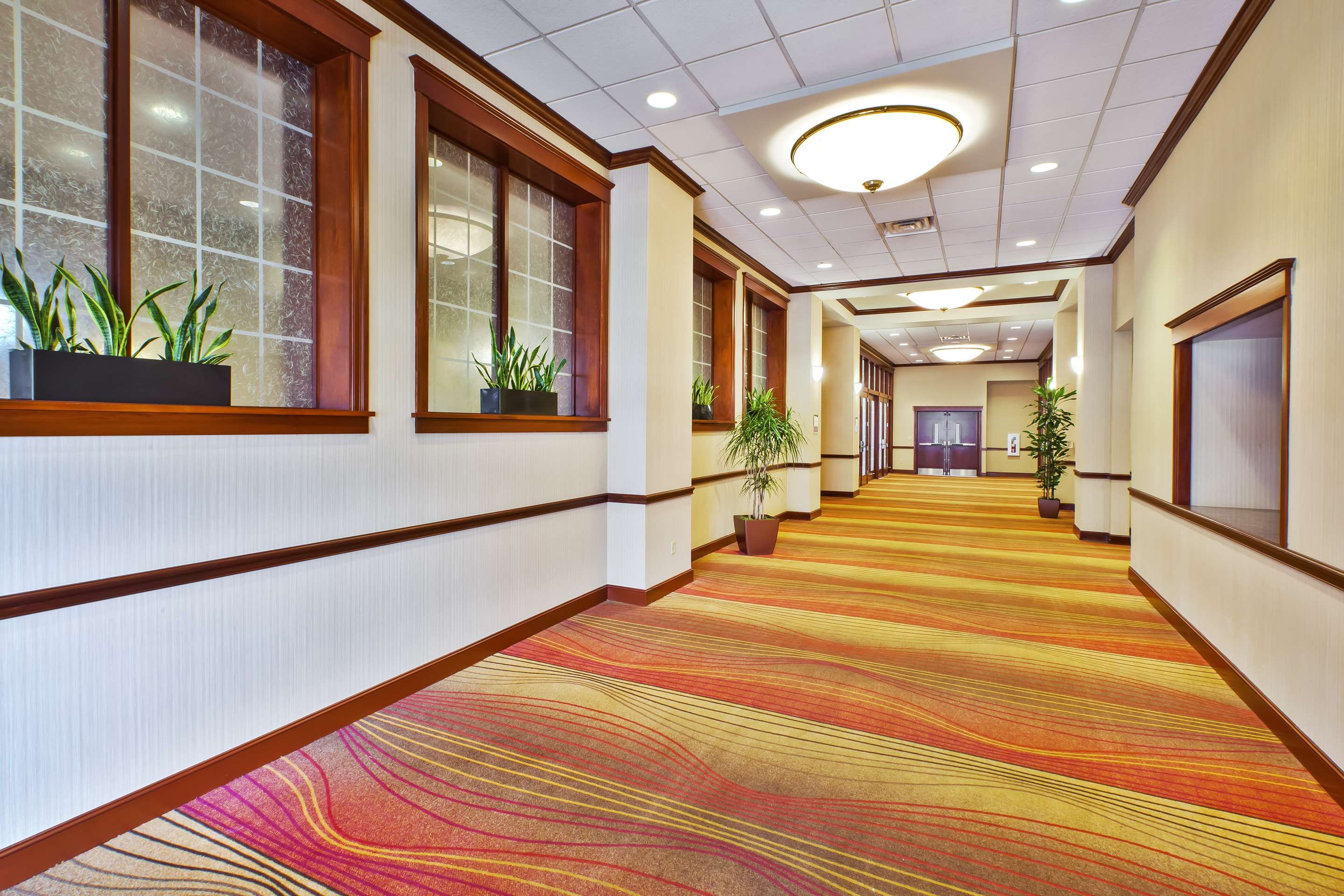 Hallway view of Hilton Garden Inn Cleveland Downtown