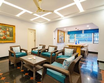 Mgm Whispering Nest Yelagiri - Yelagiri - Salon