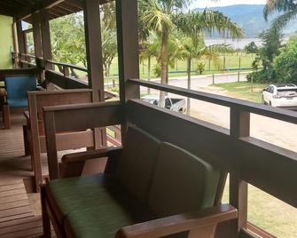 Condominio Sargento Laranja - Garopaba - Balcony