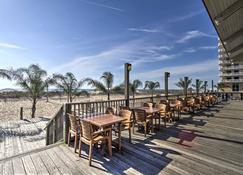 Ocean Pines House with Screened-In Deck and Grill! - Berlin - Innenhof