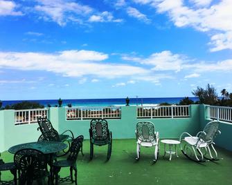Hostal Retiro Sensat - Cárdenas - Balcony