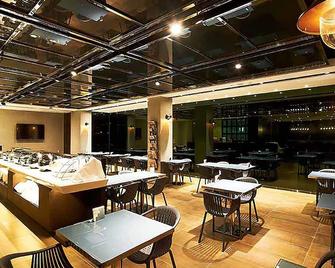 Royal Group Hotel Bo Ai Branch - Kaohsiung - Restaurante