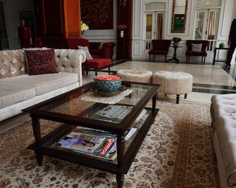 Dhavara Boutique Hotel - ויינטיאן - סלון