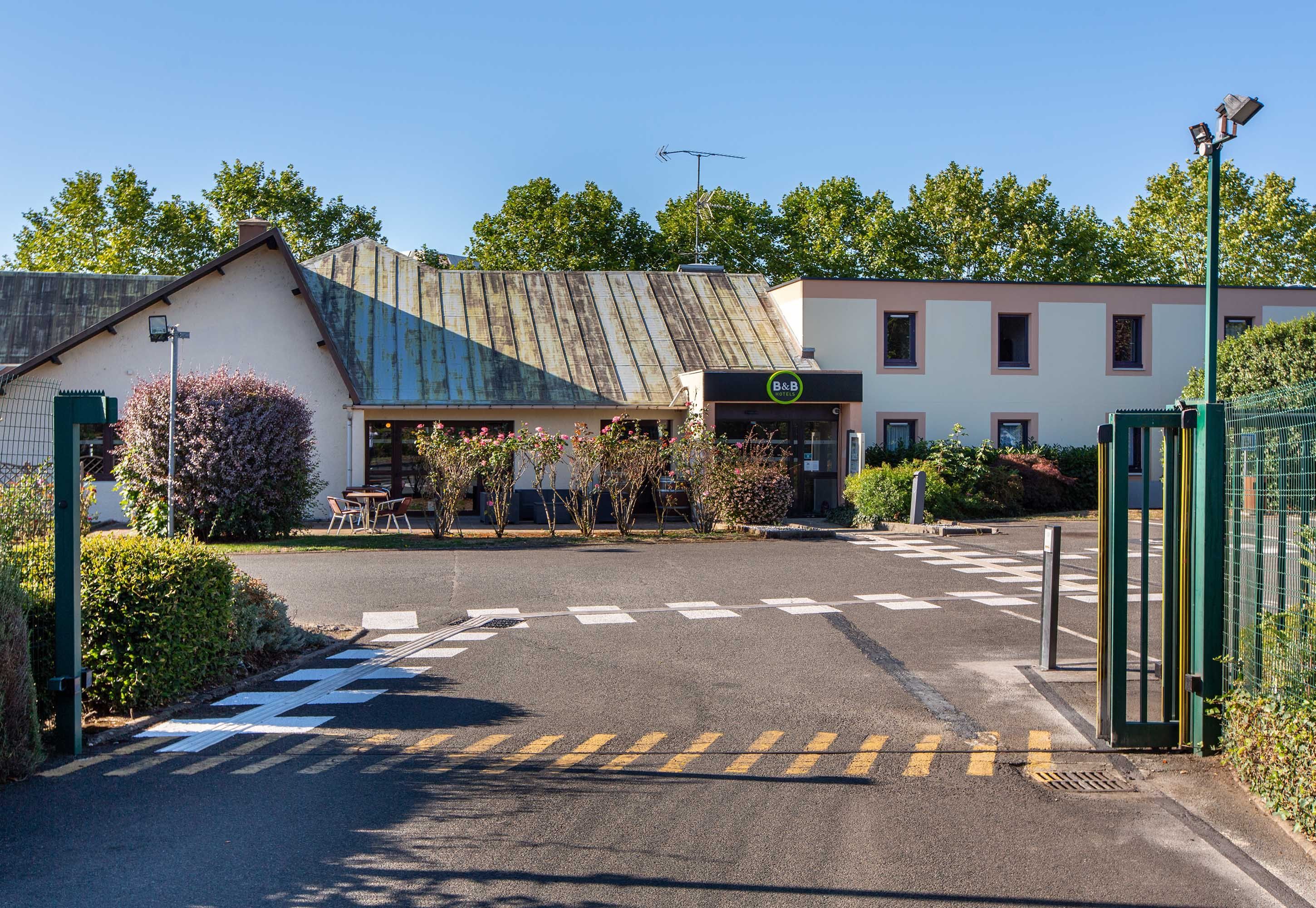 B&B HOTEL Blois Nord Vallée Maillard