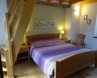 Stalut das puestines - Arta Terme - Camera da letto