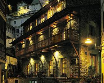 La Casona de Pío - Cudillero - Edificio