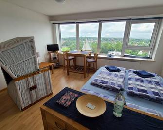 Ferienwohnung-Strandkorb - Schleswig - Schlafzimmer