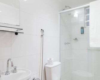 Cardim Plaza Hotel - Sao Paulo - Bathroom