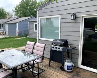 Robbinsdale Family Neighborhood - Rapid City - Patio