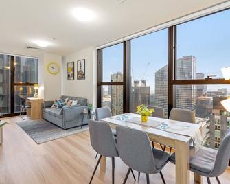 Winston Apartments - Melbourne - Dining room