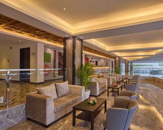 Grand Continent Mahabalipuram - Mahabalipuram - Lobby