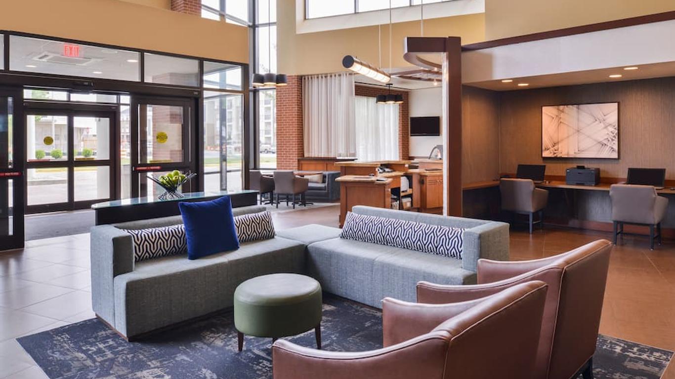 Hyatt Place Herndon Dulles Airport - East