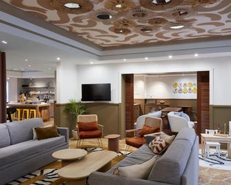 Aparthotel Adagio Paris Buttes-Chaumont - פריז - טרקלין