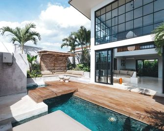 Alua loft - North Kuta - Pool