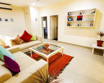 Anara Service Apartments - Greater Kailash Part II - Nueva Delhi - Sala de estar