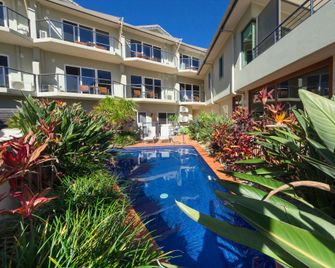 Yamba Beach Motel - Yamba - Strand